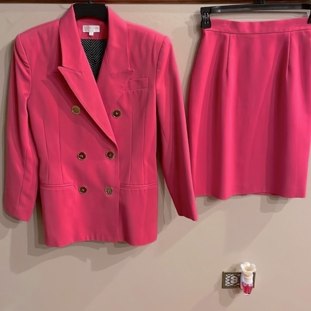 ANN TAYLOR STUDIO Vintage skirt suit set double breasted jacket pink size 6